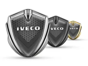 Iveco Emblem Metall Abzeichen Renn Look Glanz Finish